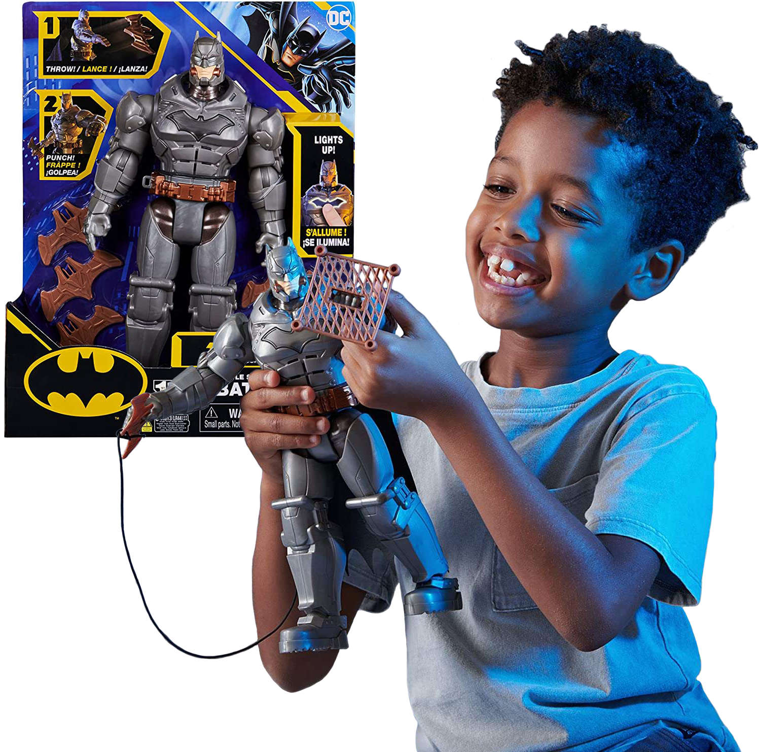 Batman interaktywna figurka 30 cm Battle Strike wiato/dwik + akcesoria