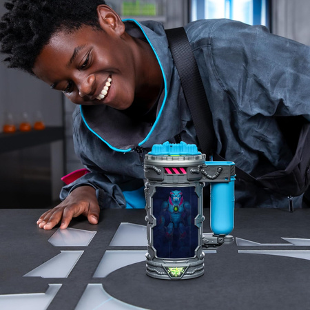 Figurka Mr Beast Lab Mutators w pojemniku Iconic Panther