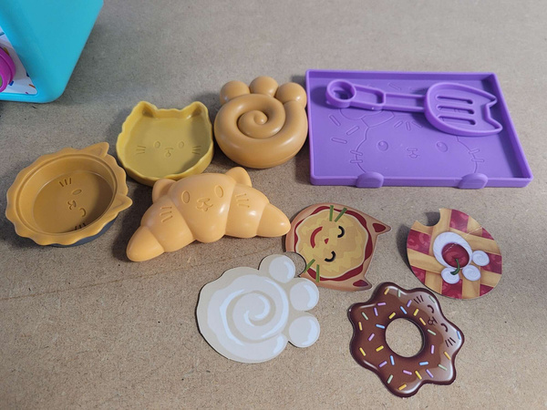 OUTLET Koci Domek Gabi Zestaw kuchenny Mały zabawkowy Piekarnik Mikrofalówka + akcesoria 11 elementów Światło Dźwięk Gabby's Dollhouse WADLIWA