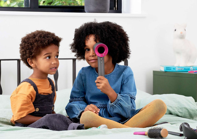 OUTLET Zestaw fryzjerski Dyson Supersonic do stylizacji włosów z suszarką dla dzieci Casdon USZKODZONE OPAKOWANIE