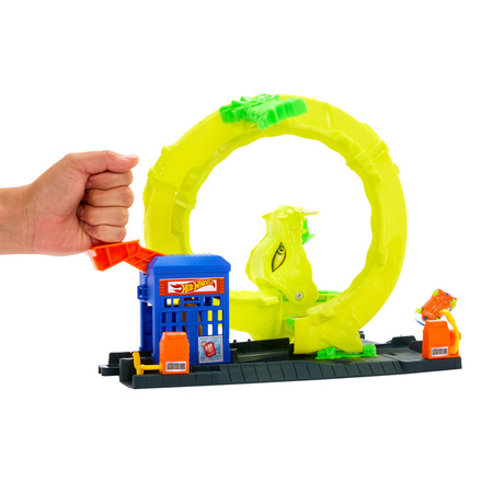 Hot Wheels Speed Snap Zestaw Tor Samochodowy Wężowa Pętla Snake Spiral Attack + Pojazd