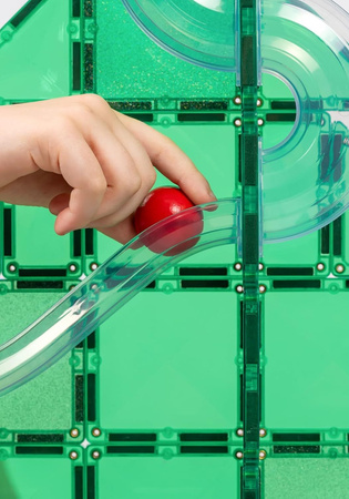 CONNETIX Zestaw Świąteczny Christmas Tree Special Edition Ball Run Pack Kreatywne klocki magnetyczne 71 elementów