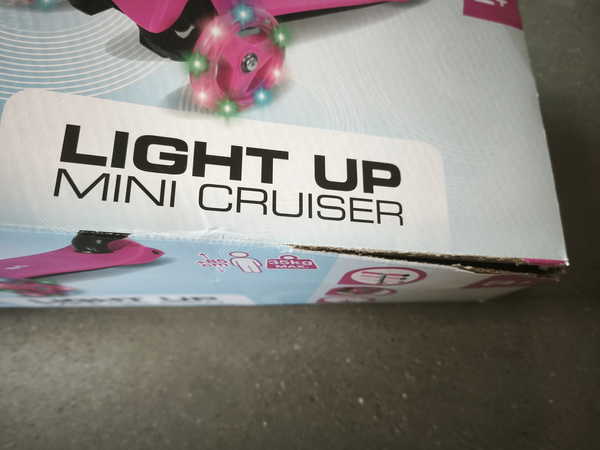 OUTLET EVO Regulowana Trójkołowa Hulajnoga dla Dzieci Light Up Mini Cruiser Różowy Świecące kółka USZKODZONE OPAKOWANIE