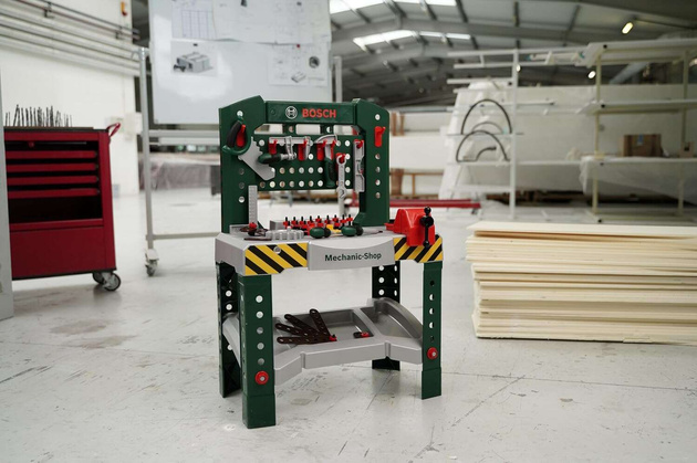 Duży warsztat Bosch dla dzieci młotek piła imadło 77 elementów stół warsztatowy 3+ Klein
