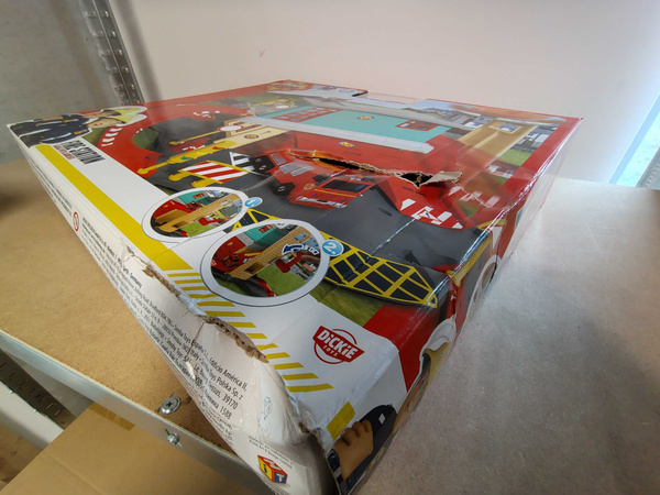 OUTLET Strażak Sam Remiza strażacka z torem + wóz strażacki Jupiter PRODUKT NIEKOMPLETNY USZKODZONE OPAKOWANIE