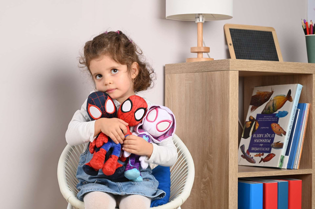 Maskotka Spidey i super-kumple Spiderman pluszak 25 cm