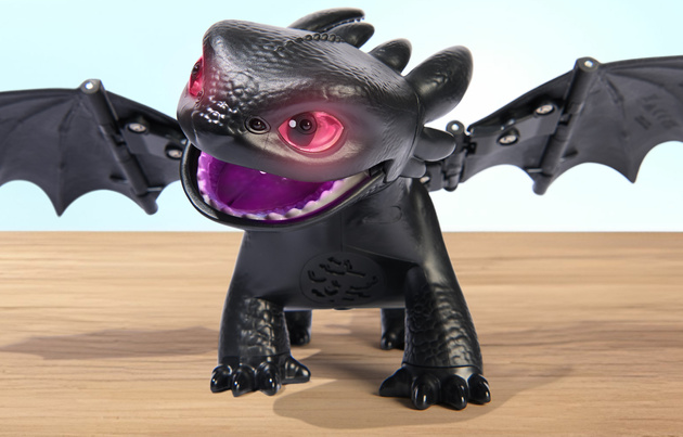 Jak wytresować smoka Interaktywna figurka Szczerbatek Tame and Train