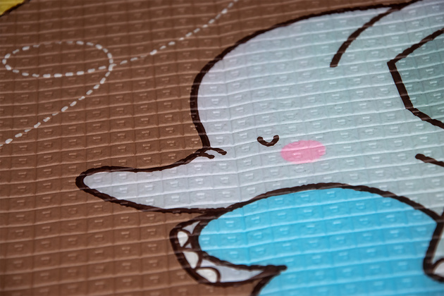 Humbi mata puzzlowa gruba 1,5 cm XXL zwierzątka literki 6 elementów 165 x 112 cm