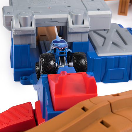 Tor Kaskaderski Samochodowy Monster Jam Supercharge Speedway + Auta 1:64