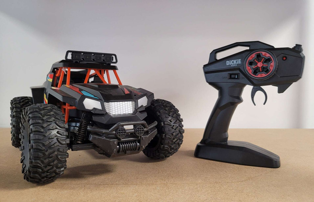 OUTLET Zdalnie sterowane auto terenowe Pojazd AC Badland Explorer RC światło WADLIWY