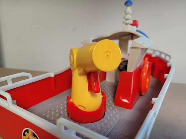 OUTLET Zestaw Strażak Sam Tytan łódź strażacka + figurka i akcesoria WADLIWY