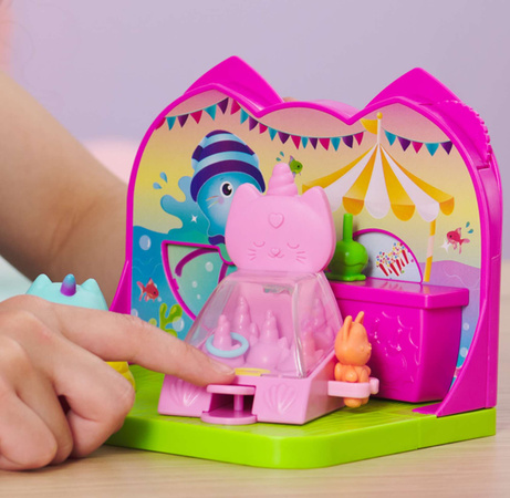 Koci Domek Gabi zestaw Pokój Karnawałowy wesołe miasteczko z figurką kota