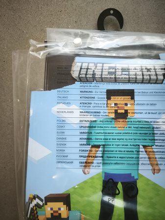 OUTLET Minecraft strój karnawałowy dla chłopca Steve kostium przebranie 125-135 cm (7-8 lat) WADLIWY