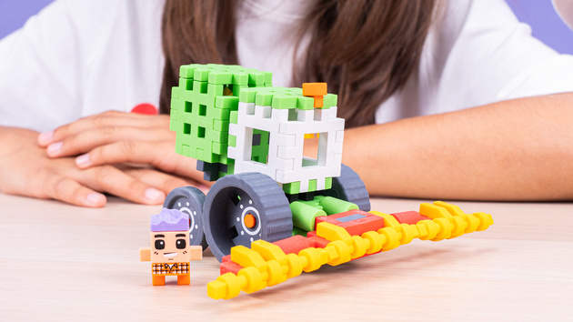 Klocki konstrukcyjne Mini Waffle Farmer Kombajn 60 elementów Marioinex