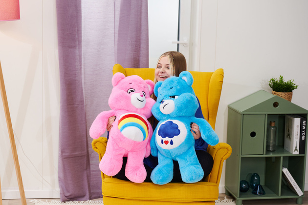 Troskliwe Misie Care Bears Maskotka Wesołe Serce Pluszak Cheer Bear różowy 60 cm