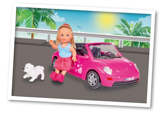 Evi Love lalka w kabriolecie New Beetle piesek