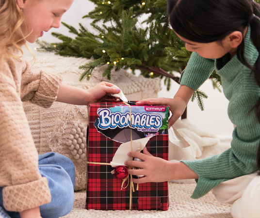 Bloomables Hatchimals Zestaw Kwiatek Kittyfly Przemiana w Motyla + Akcesoria