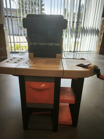 OUTLET Black&Decker Zestaw majsterkowicza Warsztat z narzędziami 37 elementów WADLIWY