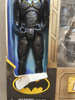 OUTLET DC Comics Batman duża figurka lalka mroczny rycerz 30 cm + akcesoria 17 elementów WADLIWY
