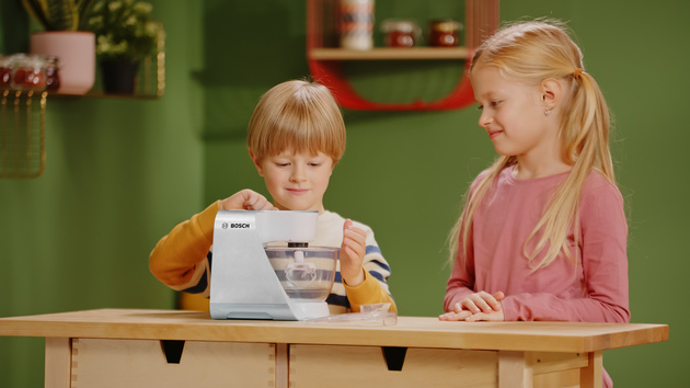 Zabawkowy Robot kuchenny mikser dla dzieci Bosch AGD Światło Dźwięk