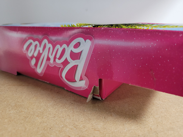 OUTLET Zestaw Barbie Impreza przy basenie lalka + akcesoria USZKODZONE OPAKOWANIE