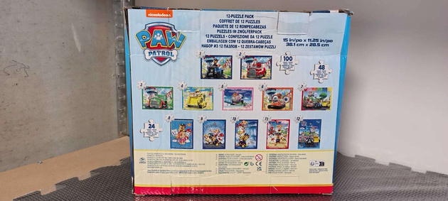 OUTLET Puzzle Psi Patrol 12w1 Zestaw puzzli 12 układanek NIEPEŁNY KOMPLET WIDOCZNE ŚLADY UŻYTKOWANIA