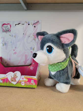 OUTLET Chi Chi Love Piesek szczeniaczek Husky sterowany na kabel WADLIWY