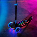 EVO Składana Regulowana Trójkołowa Hulajnoga dla Dzieci Rainbow Blast Mini Cruiser Błękitny Świecący Podest