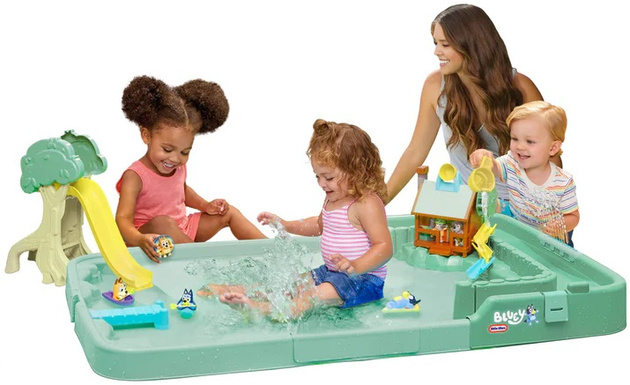 Stół wodny Little Tikes Bluey Bushland Adventures 4 figurki