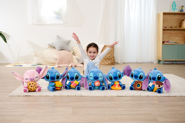 Disney Lilo&Stitch Maskotka Angel z ciastkiem pluszak 25 cm