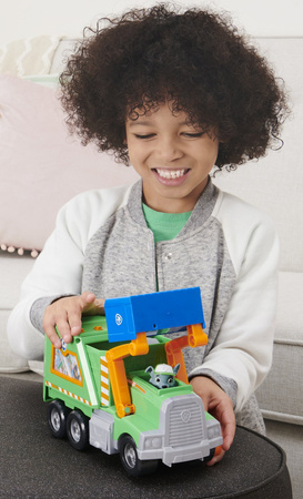 Psi Patrol Duża Śmieciarka Rocky Pojazd Do Recyklingu 38 cm+ Figurka