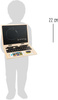 Drewniany laptop z tablicą magnetyczną i kredą