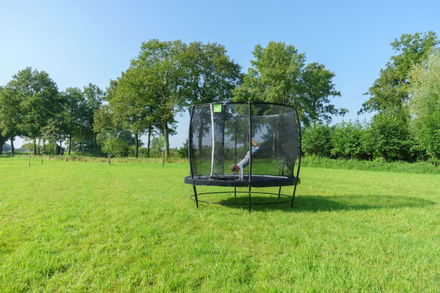 Trampolina ogrodowa z siatką zabezpieczającą Lotus Classic 253 cm zielona