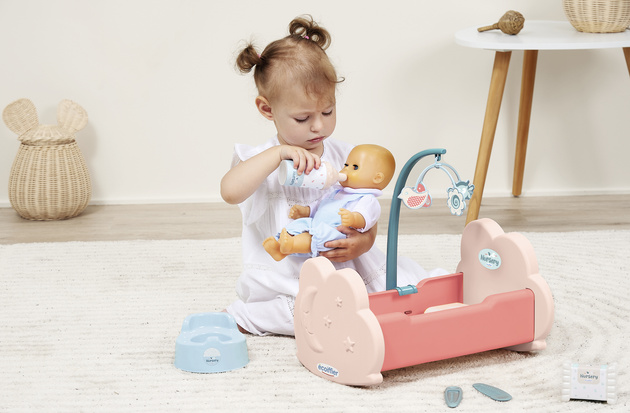 Nursery Zestaw opieki Kołyska dla lalek i akcesoria 6 elementów