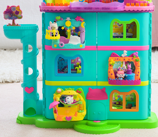 Koci domek Gabi zestaw Balkonik owocowa impreza figurka Łakotka + akcesoria