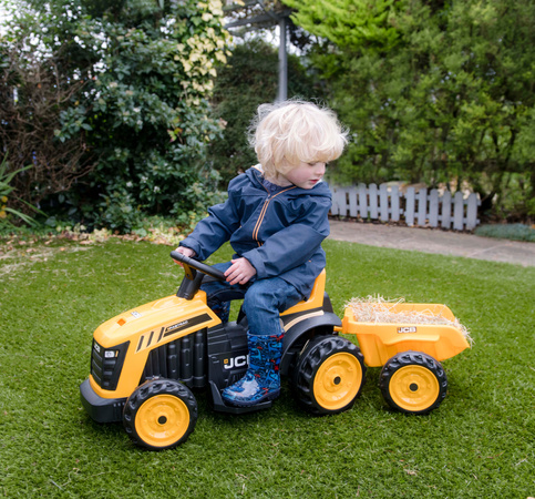EVO Traktor JCB auto pojazd na akumulator dla dziecka z przyczepą