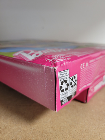 OUTLET Zestaw Barbie Impreza przy basenie lalka + akcesoria USZKODZONE OPAKOWANIE