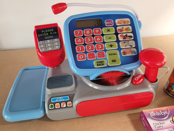 OUTLET Kasa fiskalna sklepowa dla dzieci z akcesoriami Casdon PO ZWROCIE