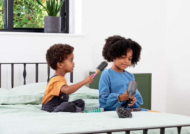 Lalka Głowa do czesania i stylizacji Syrenka Fryzjer Barbie Dreamtopia z akcesoriami + Dyson Zestaw do stylizacji włosów Suszarka Supersonic - 5 el.