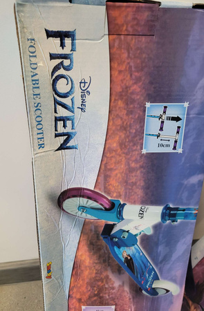 OUTLET Hulajnoga dwukołowa Kraina Lodu Disney składana z regulowaną kierownicą Frozen USZKODZONE OPAKOWANIE