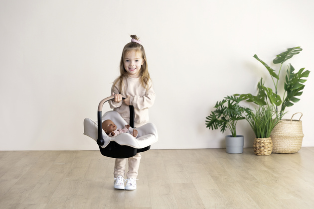 Nosidełko fotelik samochodowy 2w1 dla lalek długości do 42 cm Maxi Cosi