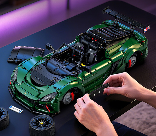 Klocki konstrukcyjne CaDA Samochód 54 cm autko miejskie Lotus Exige Cup 430 ciemnozielony Pojazd 3730 elementów