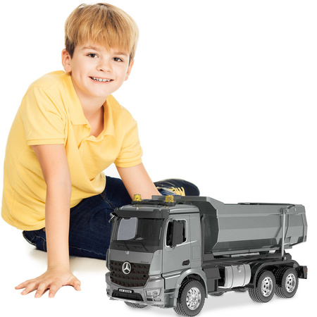 CaDA Zdalnie sterowany pojazd ciężarówka wywrotka Mercedes Benz Arocs RC 1:20