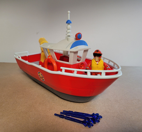 OUTLET Zestaw Strażak Sam Tytan łódź strażacka + figurka i akcesoria WADLIWY