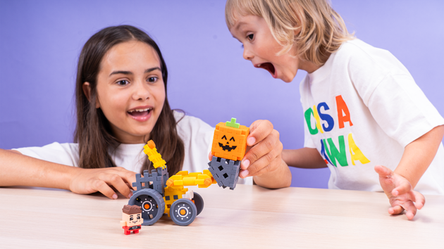 Klocki konstrukcyjne Mini Waffle Farmer Ładowarka czołowa 50 elementów Marioinex