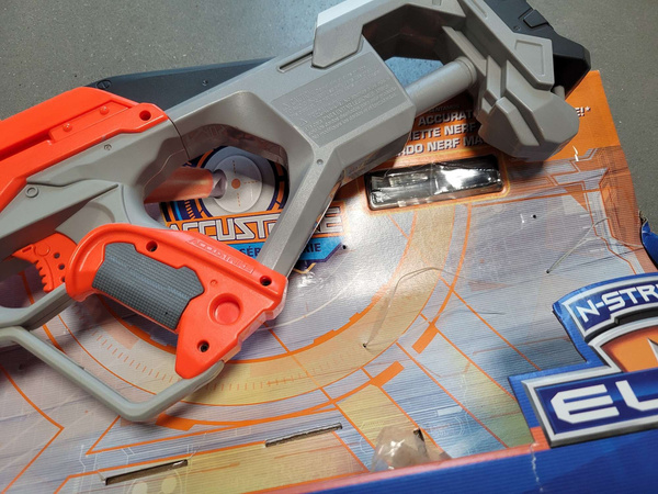 OUTLET NERF N-Strike Elite wyrzutnia Alphahawk 10 strzałek USZKODZONE OPAKOWANIE