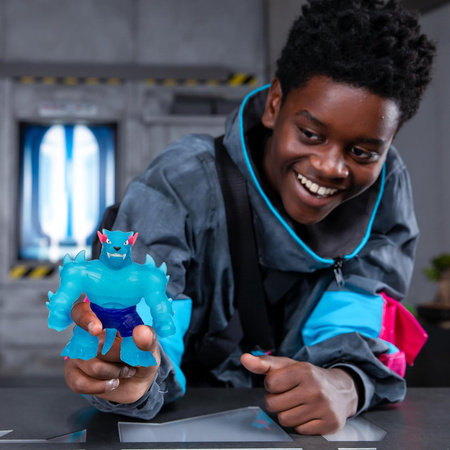 Figurka Mr Beast Lab Stretchy Hero Rozciągliwy Bohater Iconic Panther