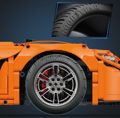 CaDA Zestaw licencjonowanych opon Goodyear 1:8 do pojazdów RC i modeli statycznych 4 elementy D013-003