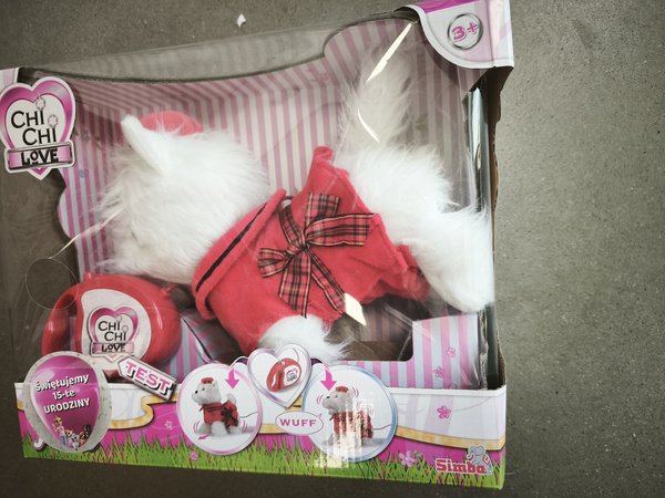 OUTLET Chi Chi Love Pies Poshi funkcyjny interaktywny piesek chodzi szczeka na smyczy 22 cm Simba PO ZWROCIE