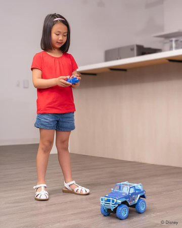 Disney Stitch Zdalnie Sterowany pojazd Jeep Wrangler RC